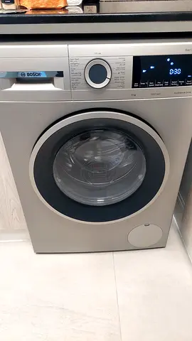 Bosch Serial 4 Freestanding Fornt Load washing machine 9 kg WGA142OXGC