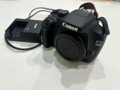 Canon EOS 1200D