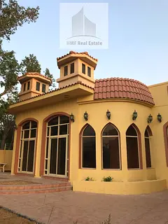 Spacious 4BHK Villa with Maid’s Room | Large Windows | Private Entrance | Prime Location - Mirdif 