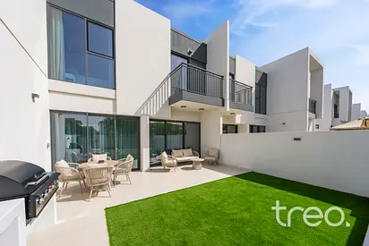 Upgraded | Single Row | Vastu Compliant