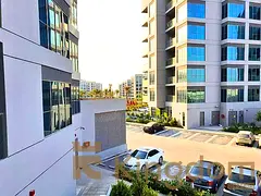 BEST DEAL |SMART LAYOUT | PRIME COMMUNITY | VACANT