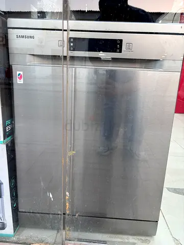 My Samsung stainless steel dishwasher - used but working and same new