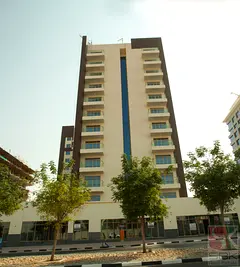 One Month Rent Free-Spacious 1 BR