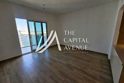 إطلالة جزئية على القناة | طابق مرتفع | دفعتان