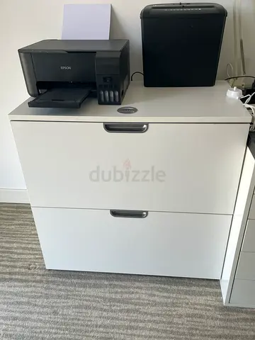Galant lockable cabinet