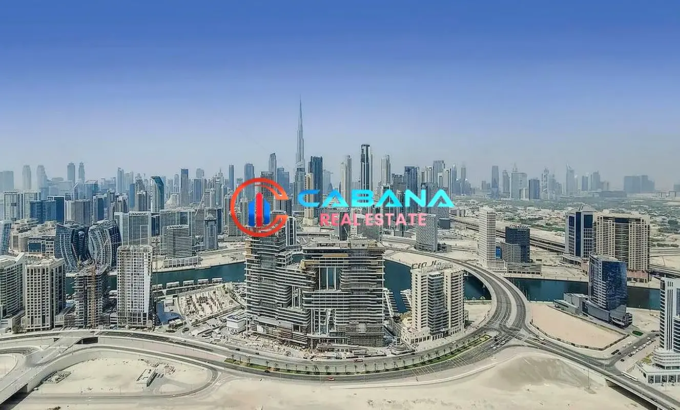 معيشة في الخليج التجاري: شقة غرفة نوم واحدة في برج باراماونت ب – 110,000 درهم