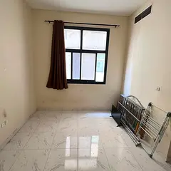 Studio apartment for annual rent in Al Jurf 3, Ajman. Semi-separate kitchen, good space, practical l