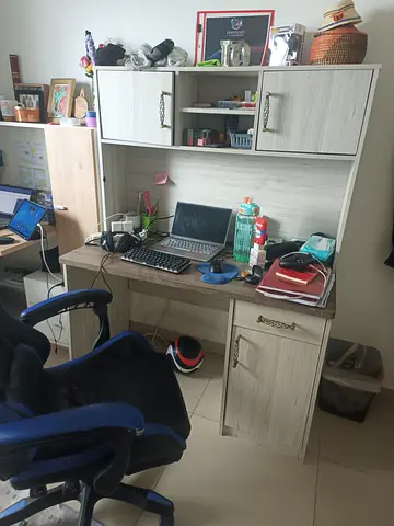 Study/Office Desk with Hutch  Storage – Used, Good Condition