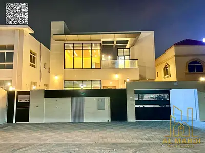 فيلا من المالك مباشر تشطيب شخصي ع شارع رئيسي قريب جميع الخدمات تملك حر لجميع الجنسيات وبدون دفعة مقدمة في أرقي مناطق عجمان. .