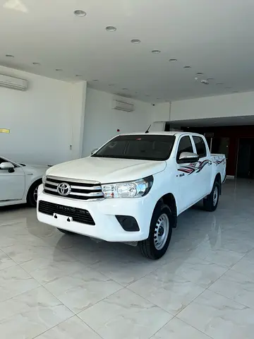 2022 Toyota Hilux Double Cab AWD - GCC Specs - Perfect Condition!