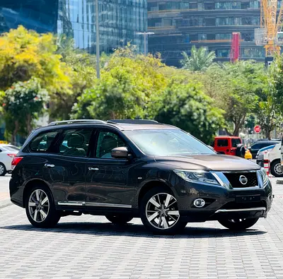 2015 NISSAN PATHFINDER SV GCC SPECS AWD IN EXCELLENT CONDITION