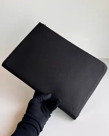 Black leather zipped document folio - Louis Vuitton (embossed)