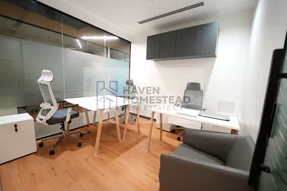 3 SEATER SPACE | PRIME LOCATION | NEAR METRO