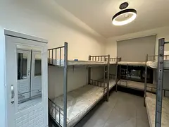 Bed space for in a studio . 3 mins walk to ADCB metro