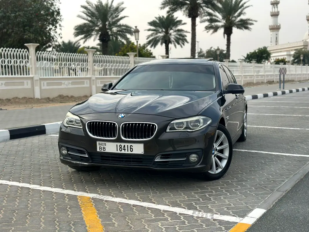 BMW 5-Series 2015 — photo 1 of 8