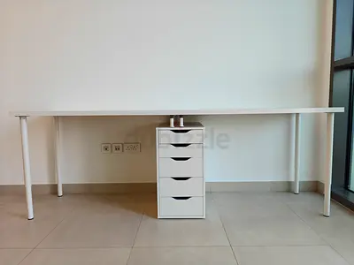 💻 Spacious Desk Table for Sale – Perfect for Home/Office |