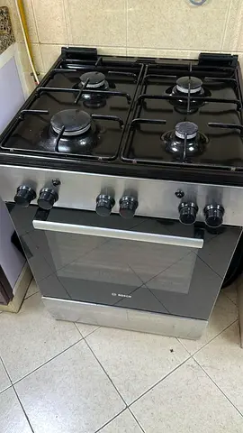 Bosch Free Standing Gas Cooker With Oven (Cooking Range)