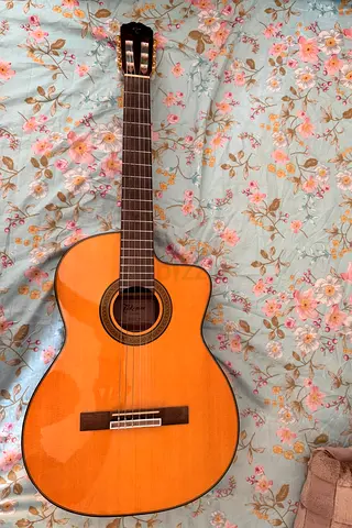 Takamine GC5CE (Mint Condition)
