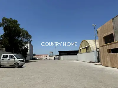 40K Sqft Yard | Prime Parking Opportunity