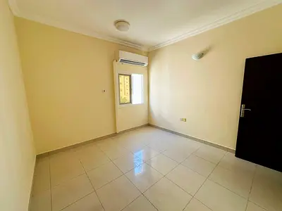 غرفة وصالة / تشطيب سوبر لوكس /بمساحة واسعة /وإطلالة مفتوحة/في موقع حيوي