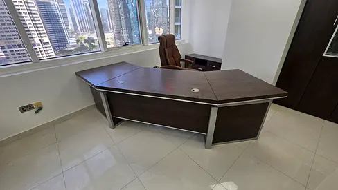 Stylish and Functional Office Furniture Set