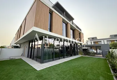 Modern 5BR Villa | Premium Community | Spacious