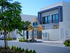 Luxuriously Built| Large Garden| Elite Community