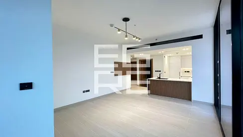 Negotiable| Vacant | Ready to Move