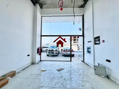 Brand new building | Ready to move | 6 cheque payment | Good place for business !