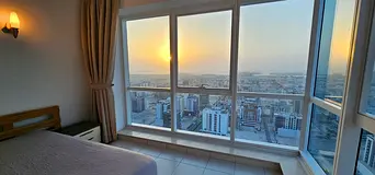 Huge Master-Bedroom for Rent near DIFC, One Central, J1, Downtown