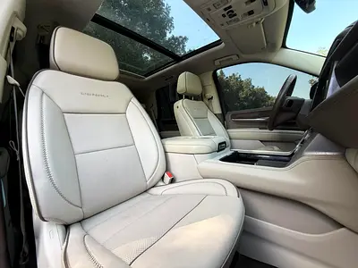 صورة مصغرة 11 لـ 2022 GMC YUKON