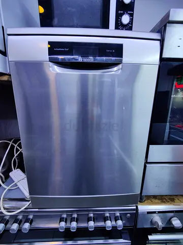 Bosch Dishwasher series 8 in excellent condition