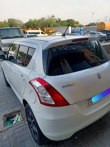 Low mileage SWIFT 2014 for sale