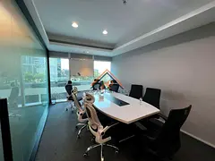 FULLY FURNISHED | OPEN LAYOUT | VACANT