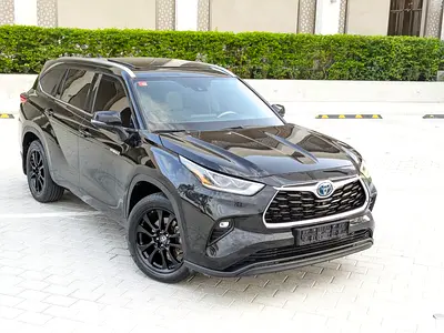 Toyota Highlander VXR Hybrid 2021 - GCC Specs - Pristine Condition