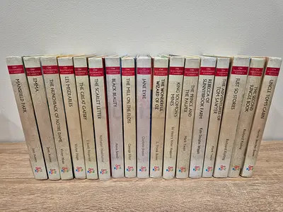 OM Ilustrated Classic books