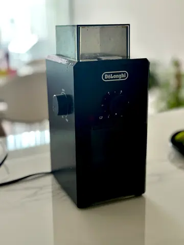 Burr grinder Delonghi KG79