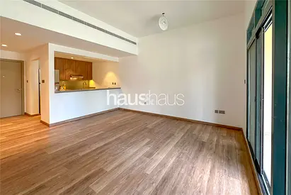 Ground Floor | Upgraded 3-Bed | Spacious Layout