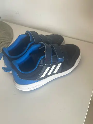 Adidas sneakers shoes blue size 33 /  34 gently used