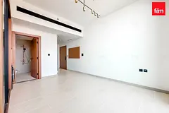 MULTIPLE CHEQUES GREAT VIEWS TOP AMENITIES