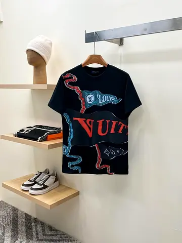 Louis Vuitton T-shirt for men