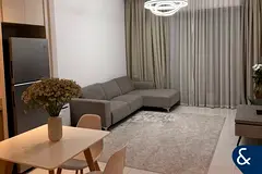 Fully Furnished / Appliances / Open Plan