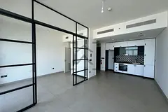 Vacant | Unfurnished | High Floor