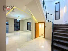 Luxury villa in Al Yasmin, 7 master bedrooms, majlis, roof, private entrance, AED 125,000 yearly, 2