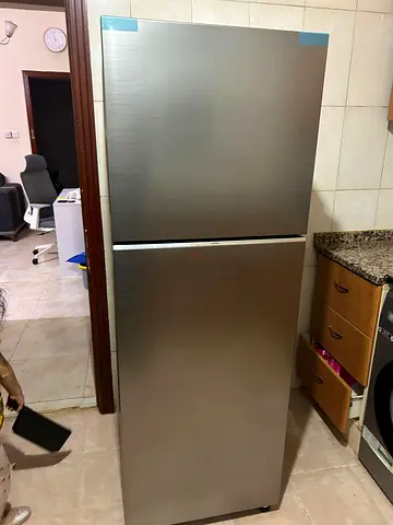 Samsung 500 Litre Refrigerator - Worked Couple of Months Only - Looking Like New.