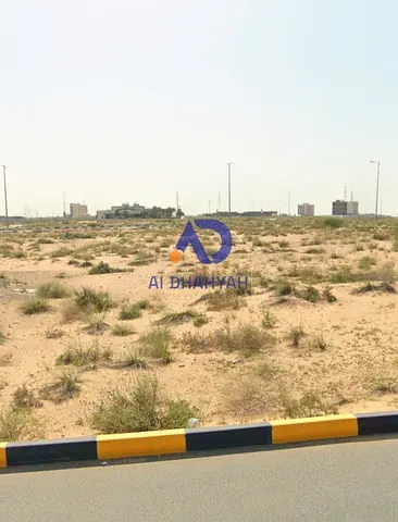 Land for sale in Sharjah - Al Bulaydah suburb - Bulaydah 3, with an area of ​​2544 sq ft. Cash or installments available.