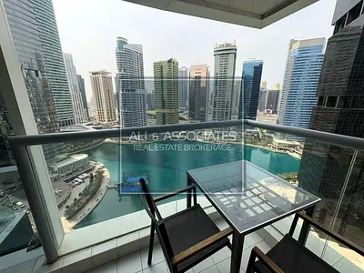 Large Fully Furnished 1 Bed with Storage- Lake View