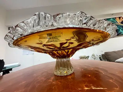 VINTAGES AMBER GLASS STAND