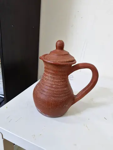 Clay pot
