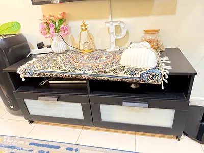 tv table